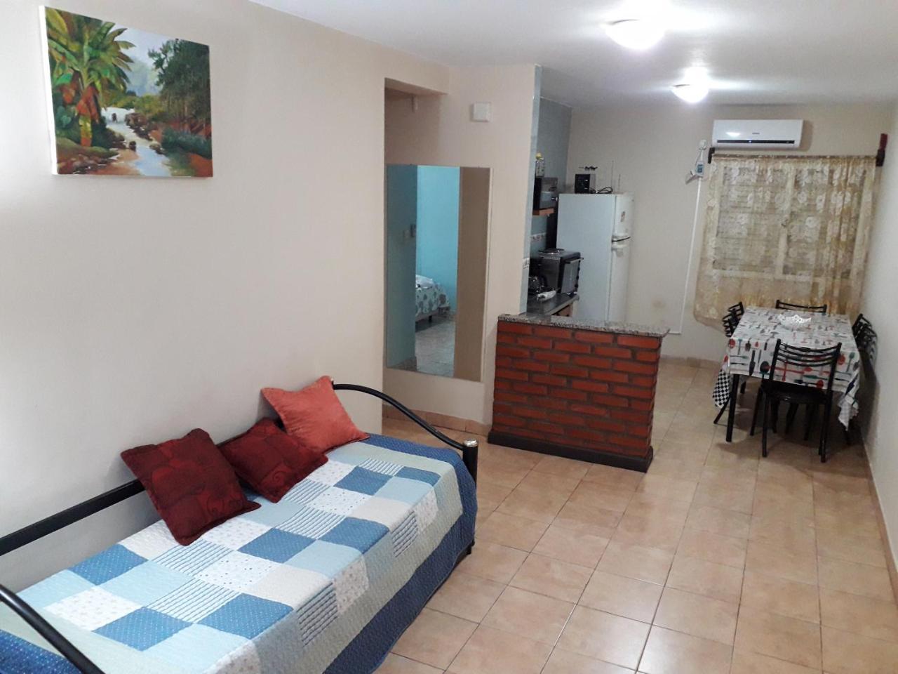 Departamento 48 Apartment Пуерто Игуасу Екстериор снимка